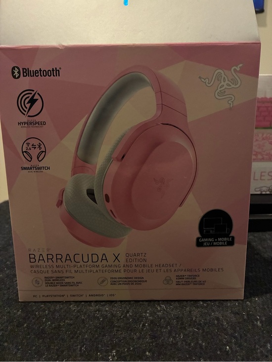 Razer Other - Razer Barracuda X Quartz Edition Wireless Gaming & Mobile Headset - Pink